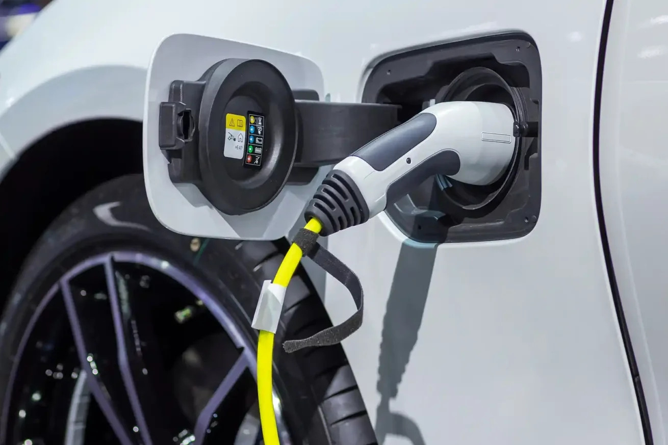 Cách kiểm tra tình trạng pin trước khi mua xe điện đã qua sử dụng