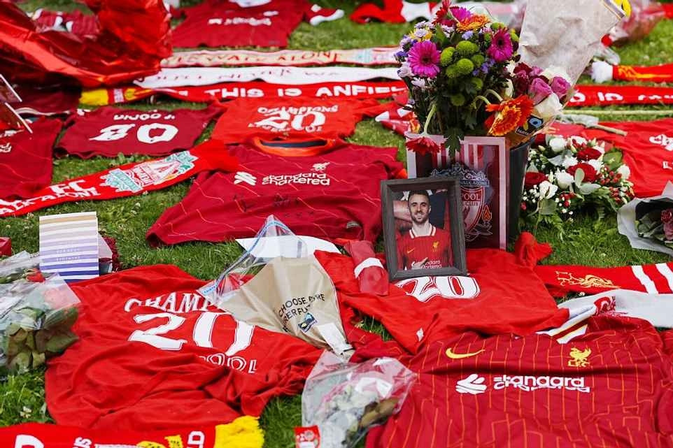 Diogo Jota lái xe quá tốc độ trước khi gặp nạn