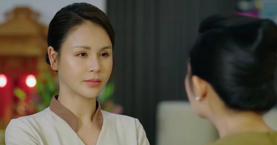 'Dịu dàng màu nắng' tập 27: Lan Anh bị nhân viên sỉ nhục ngay khi cho thôi việc