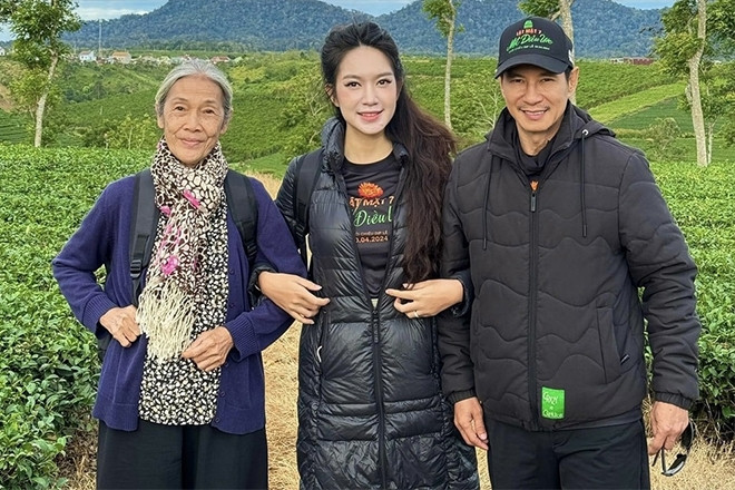 Góc khuất bi ai chuyện diễn viên trầy trật, bị doạ đánh khi đòi nợ cát-sê