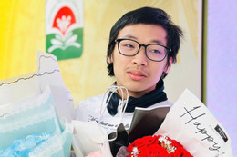 Nam sinh đưa em đến điểm thi nhờ người trông hộ đã trúng tuyển lớp 10 trường top