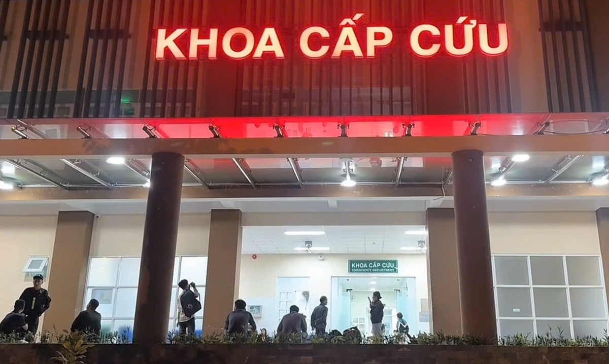 tai nạn xe khách tông nhau trên cao tốc vĩnh hảo phan thiết 3.jpg