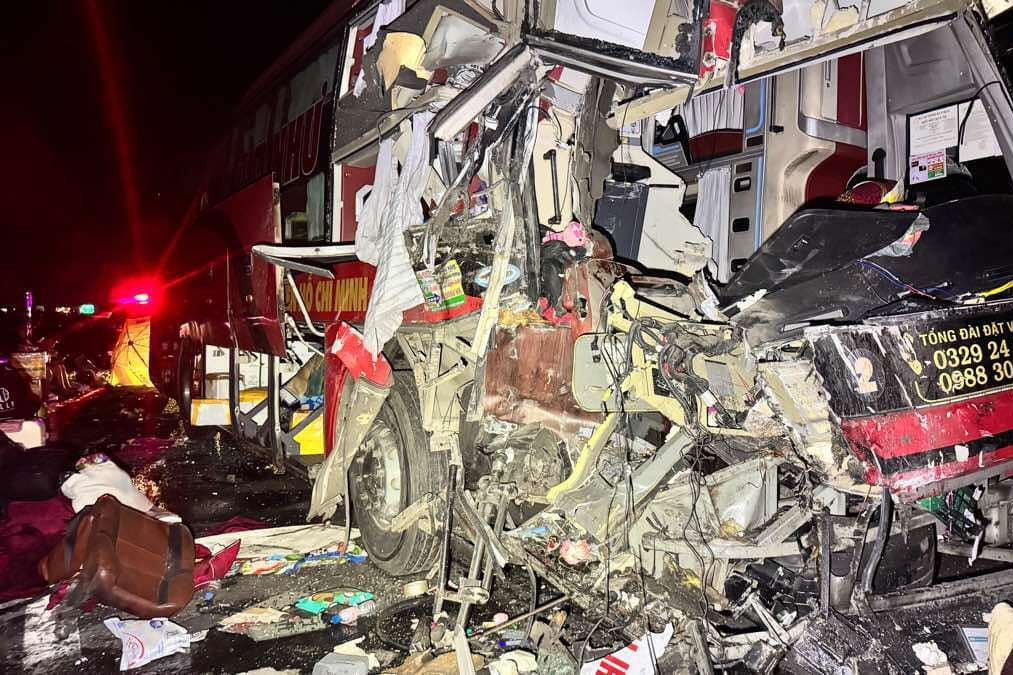 Thủ tướng yêu cầu kiểm tra nhà xe sau vụ tai nạn 3 người chết ở Lâm Đồng