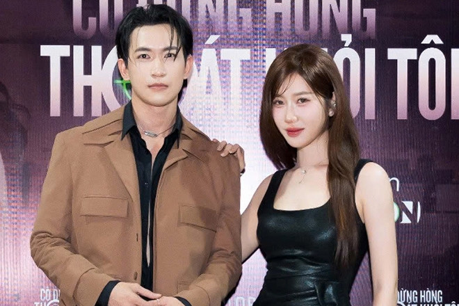 Thúy Ngân tái hợp Võ Cảnh, ngượng ngùng đóng cảnh 'táo bạo' suốt 6 tiếng