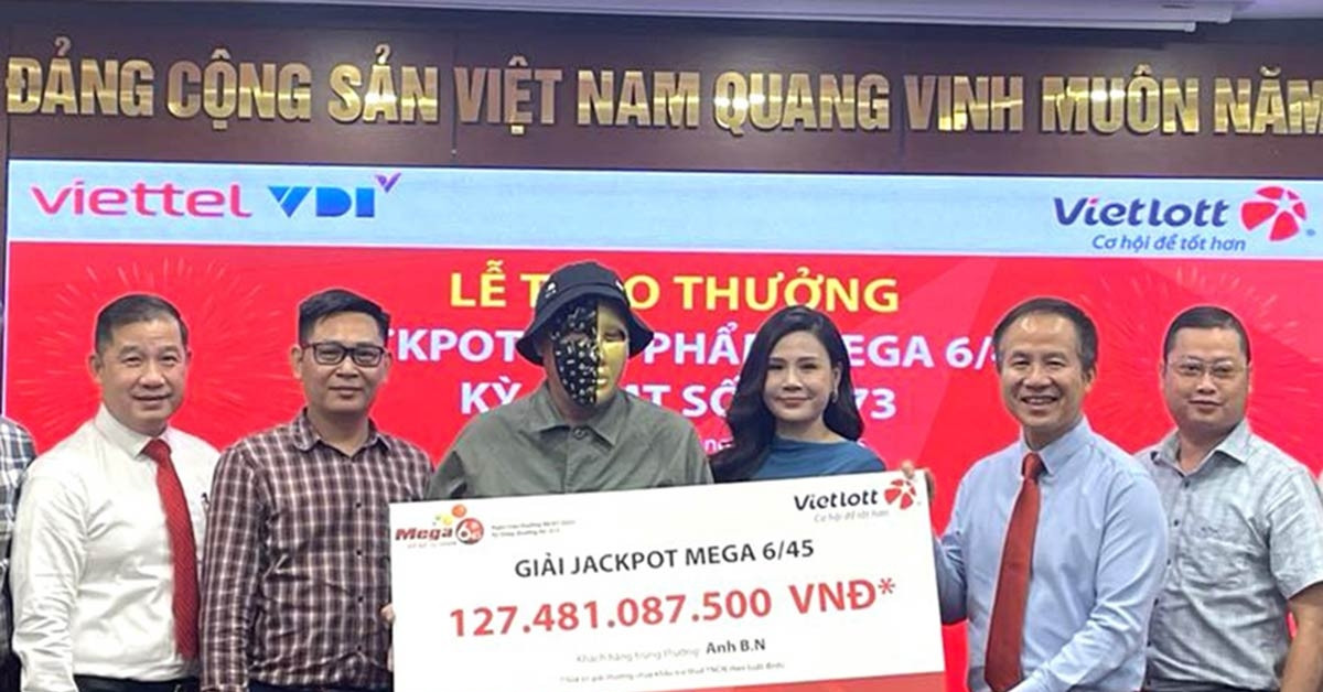 Trúng Vietlott hơn 127 tỷ đồng, thanh niên ở TPHCM tiết lộ bí mật dãy số lạ