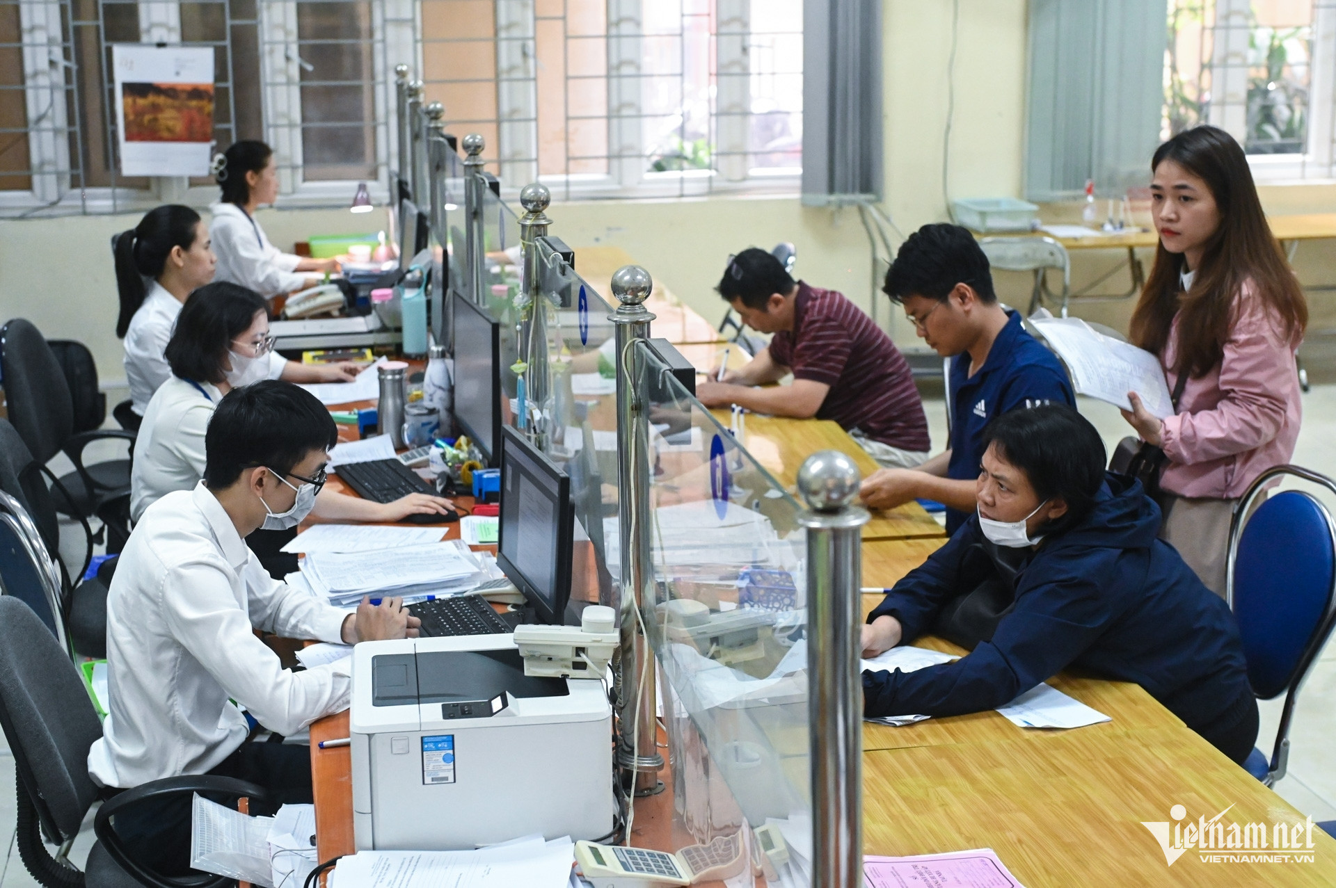 W-cong chuc 107608.jpeg