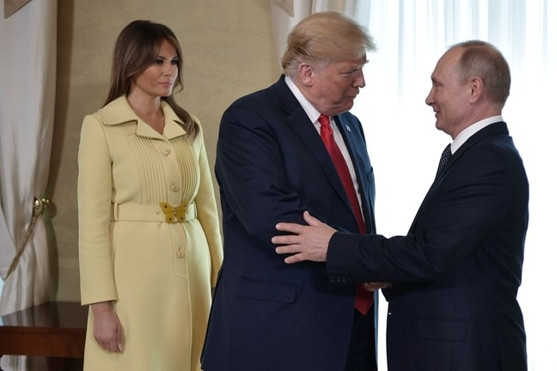 Báo Mỹ nói ông Trump có thể nhượng bộ, đưa ra thỏa thuận kinh tế lớn với Nga