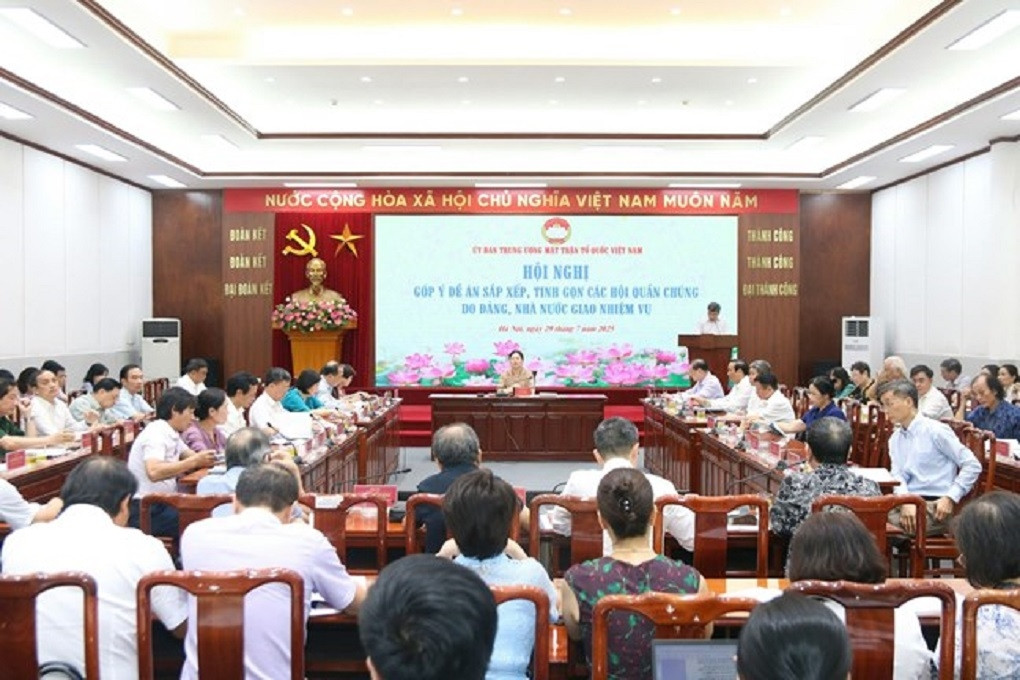 Giảm ít nhất 20% nhân sự của các hội quần chúng cấp tỉnh, xã trong năm 2026