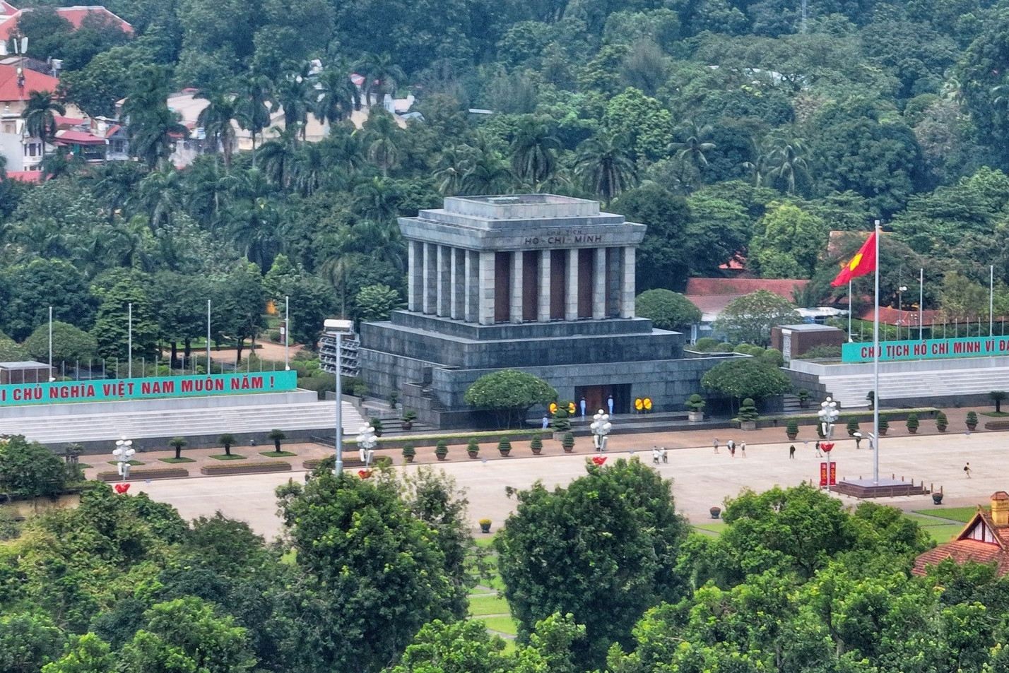 Hoàn thành vượt tiến độ dự án mở rộng quảng trường Ba Đình