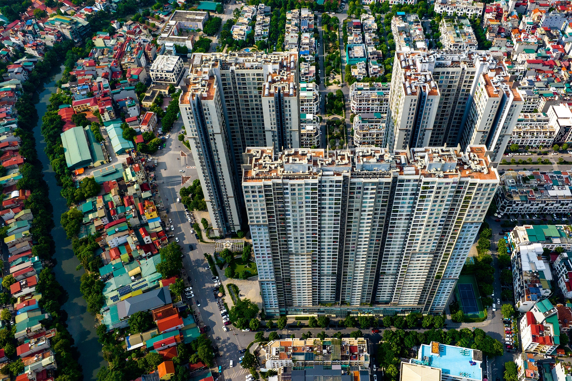 Tiền chảy mạnh vào bất động sản, Bộ Xây dựng đề xuất tín dụng cho nhà giá hợp lý