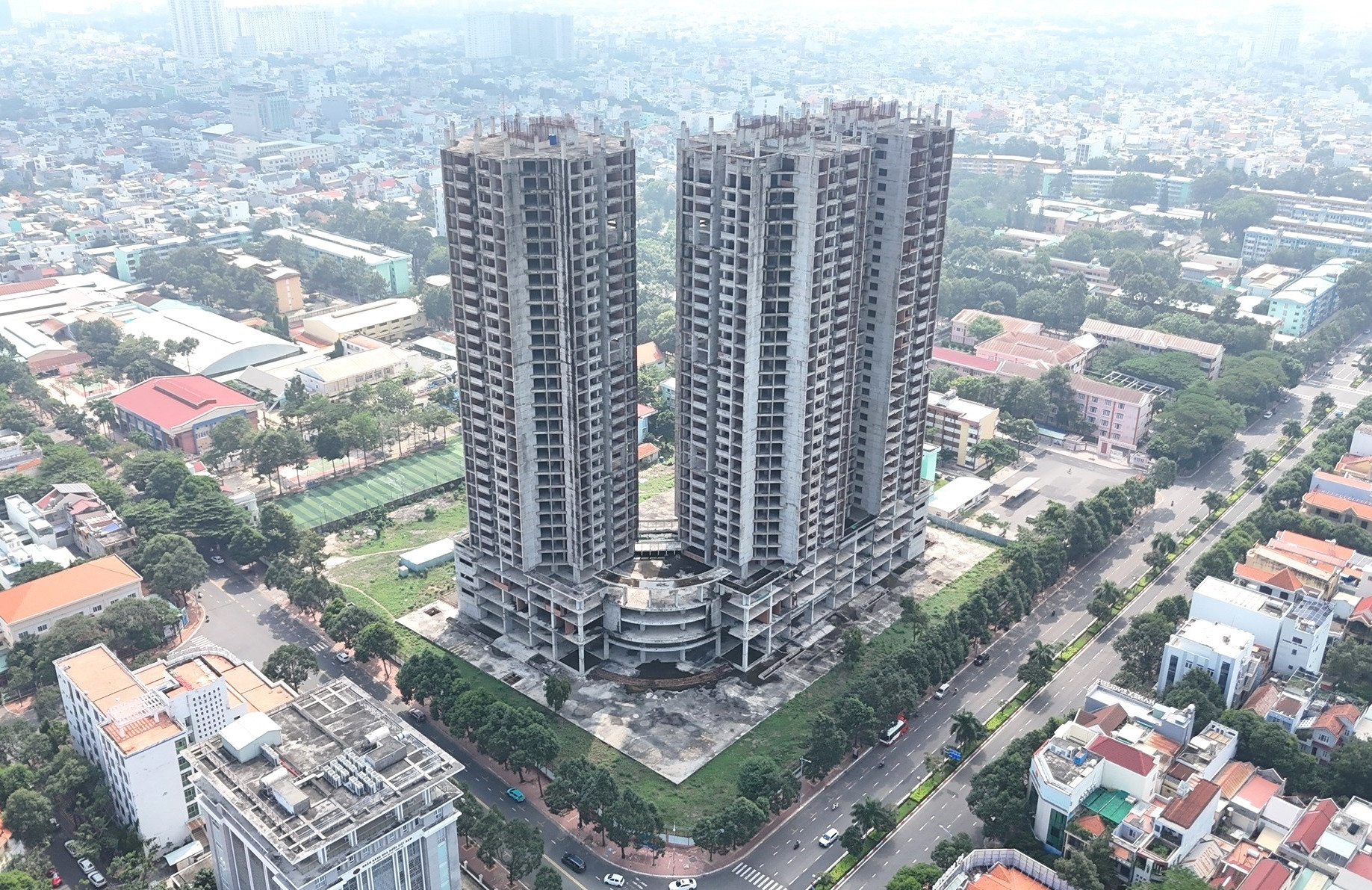 Tòa nhà 32 tầng 'trơ xương' gần 10 năm ở TPHCM, Thanh tra Chính phủ vào cuộc