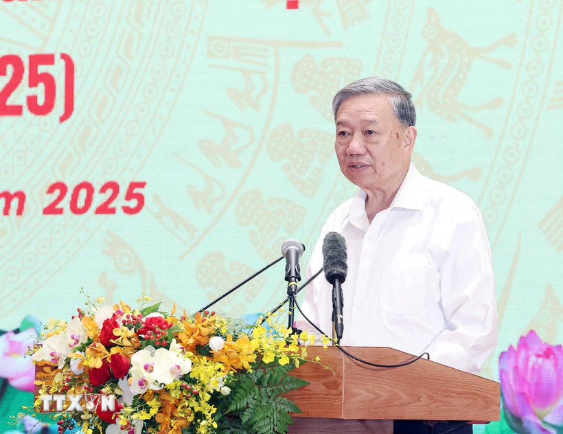 tong bi thu to lam du gap mat ky niem 80 nam ngay truyen thong cong an nhan dan va va ngoai giao 01 5.jpg