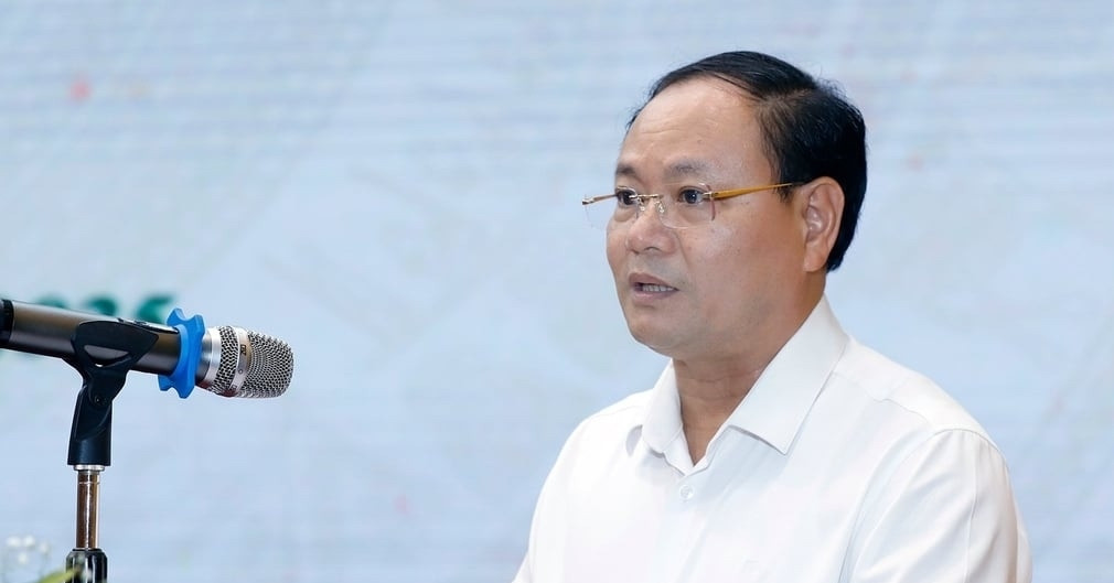 Trao quyền cho cấp xã: Giao đất, cấp sổ đỏ dân không phải lên tỉnh