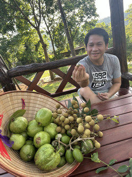 trong tan.jpg