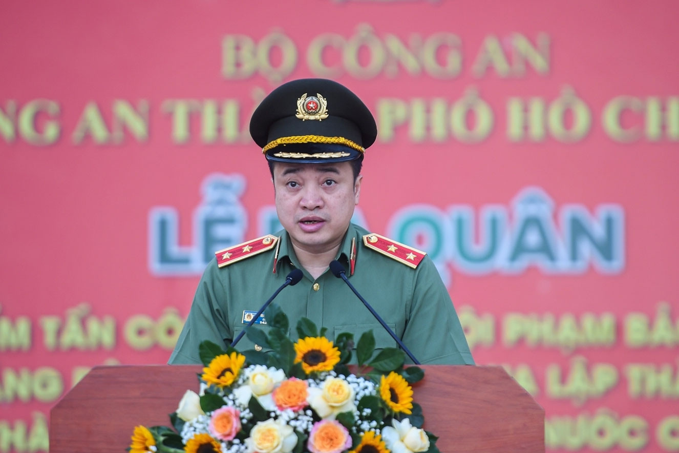 Trung tướng Mai Hoàng, Giám đốc Công an TPHCM phát lệnh ra quân trấn áp tội phạm