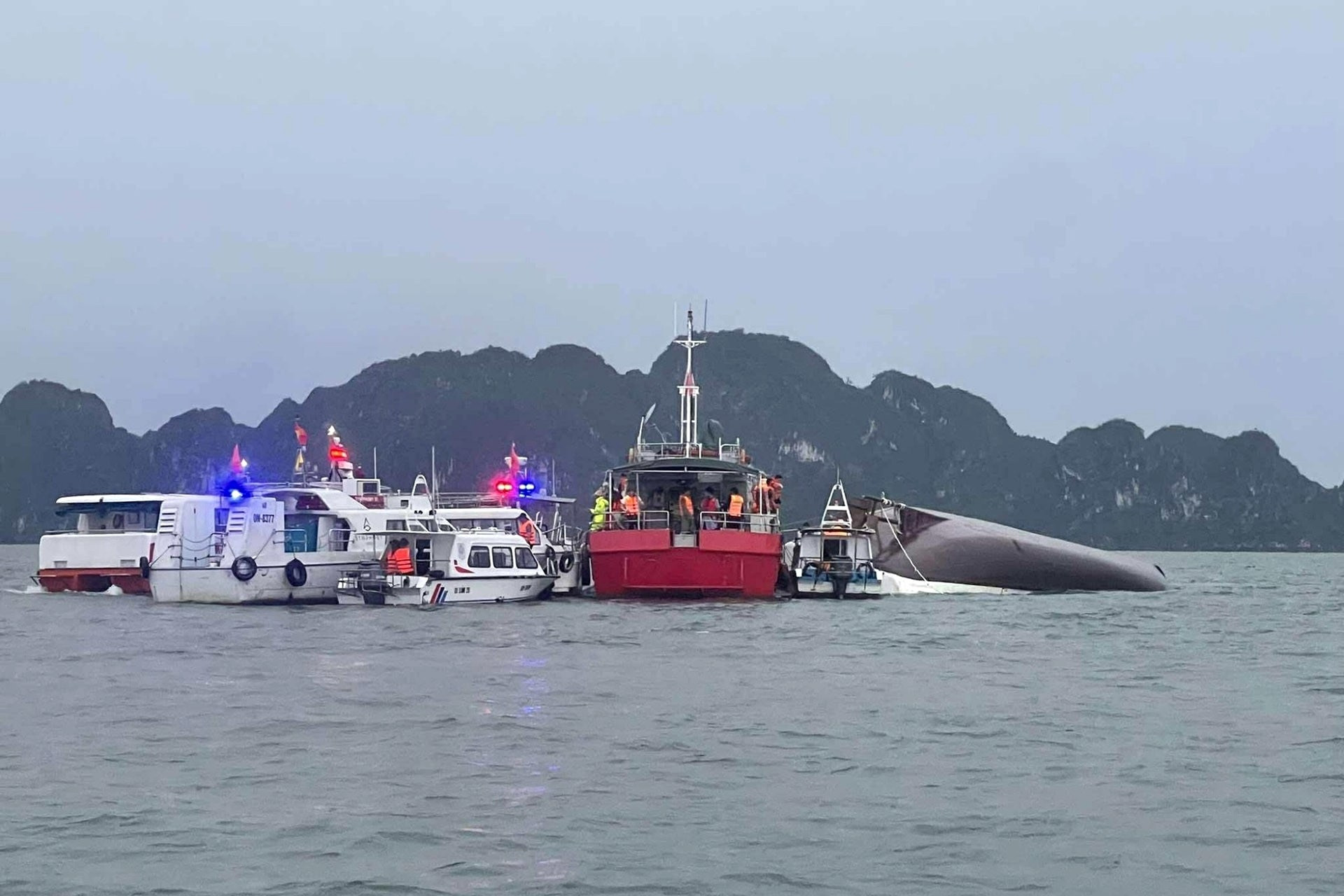 Vụ lật tàu ở vịnh Hạ Long: Số tiền bồi thường, chi trả bảo hiểm mới nhất