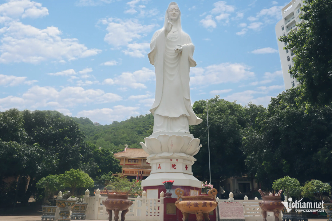 W-chùa Phổ Đà Sơn Quan Âm Tự ở vũng tàu, tphcm 7.png