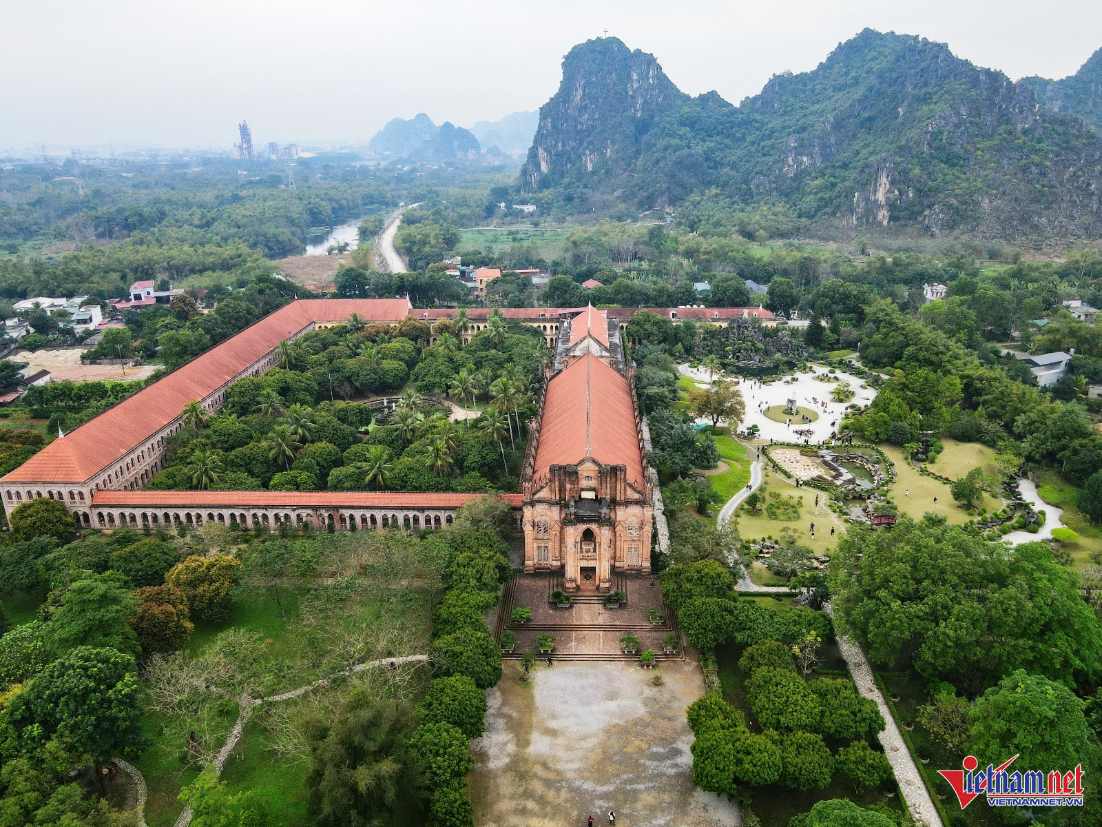 W-Đan viện 1.jpg
