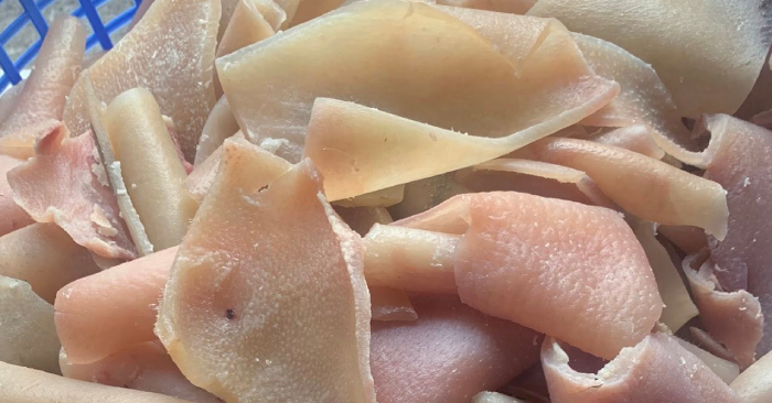 4 công dụng của bì lợn và những người nên kiêng ăn