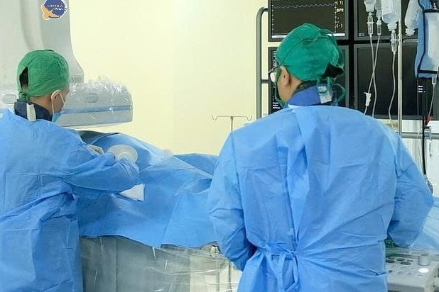 Bản tin sáng 10/8: Nhồi máu cơ tim phải đặt stent cấp cứu vì to tiếng, tức giận