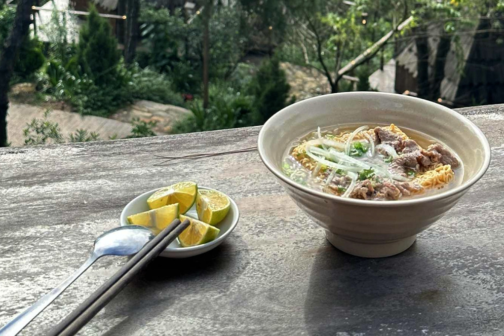 Điều gì xảy ra với sức khỏe khi bạn dùng mì ăn liền hằng ngày?