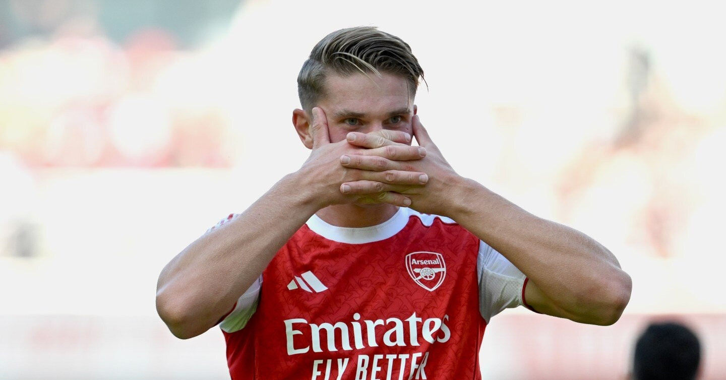 Bùng nổ cùng Arsenal, Viktor Gyokeres gửi cảnh báo lớn đến MU