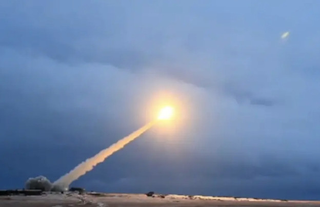 Nga sắp phóng tên lửa chạy bằng năng lượng hạt nhân, tầm bắn không giới hạn