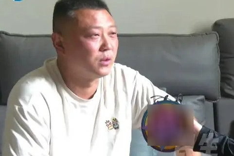 Quen 1 tháng đã cưới, chồng sốc khi phát hiện vợ hành động lạ vào ban đêm