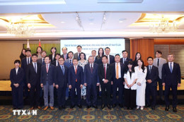 Tổng Bí thư Tô Lâm gặp những người bạn Hàn Quốc