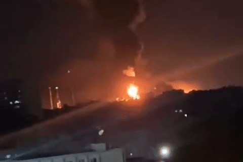 UAV Ukraine tấn công chung cư, nhà máy lọc dầu, gây thương vong ở Nga