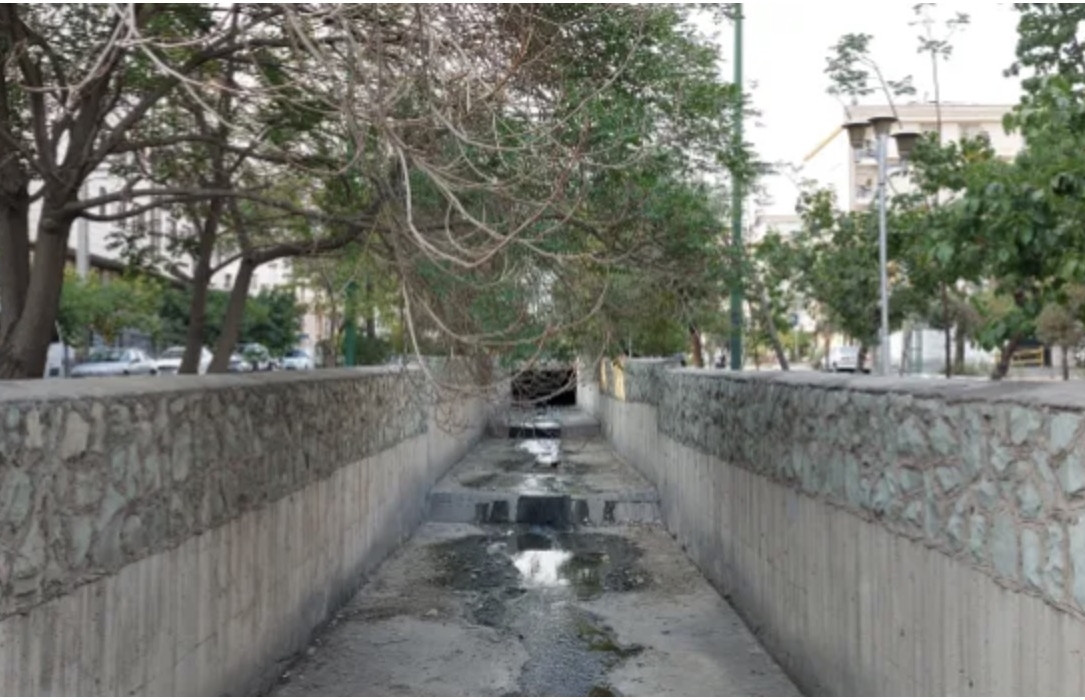 Iran cùng lúc đối mặt 3 cuộc khủng hoảng