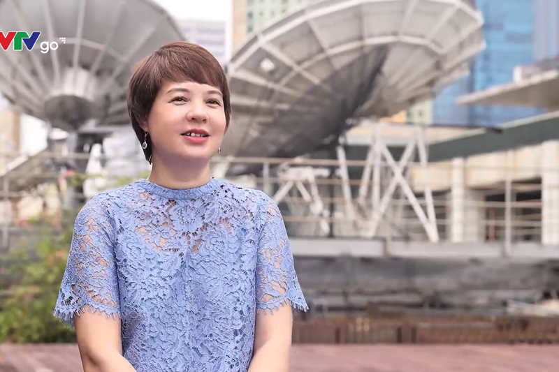 Nhan sắc như hoa khôi của MC Diễm Quỳnh gần 30 năm trước trên VTV