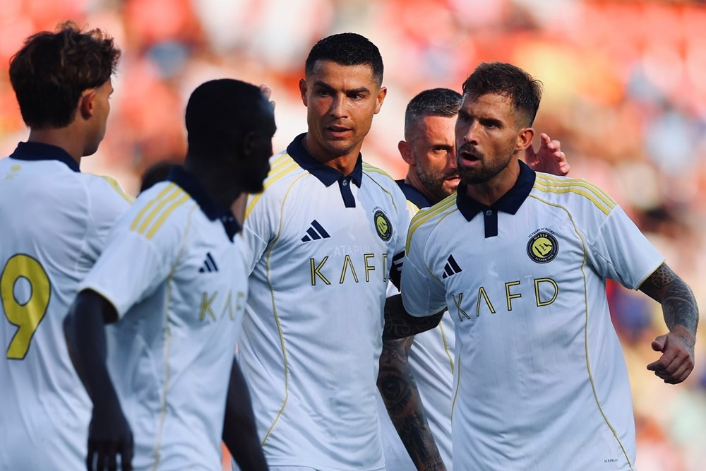 Ronaldo lập cú đúp, Al Nassr vẫn thất bại