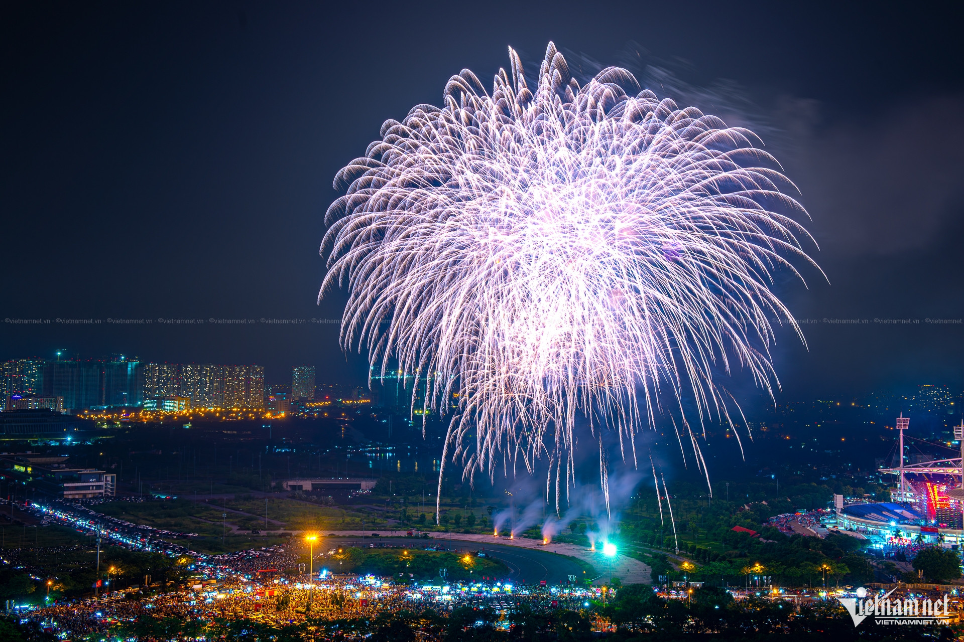 W-phaohoa_sanmydinh_80namquockhanh (4 of 8).jpg