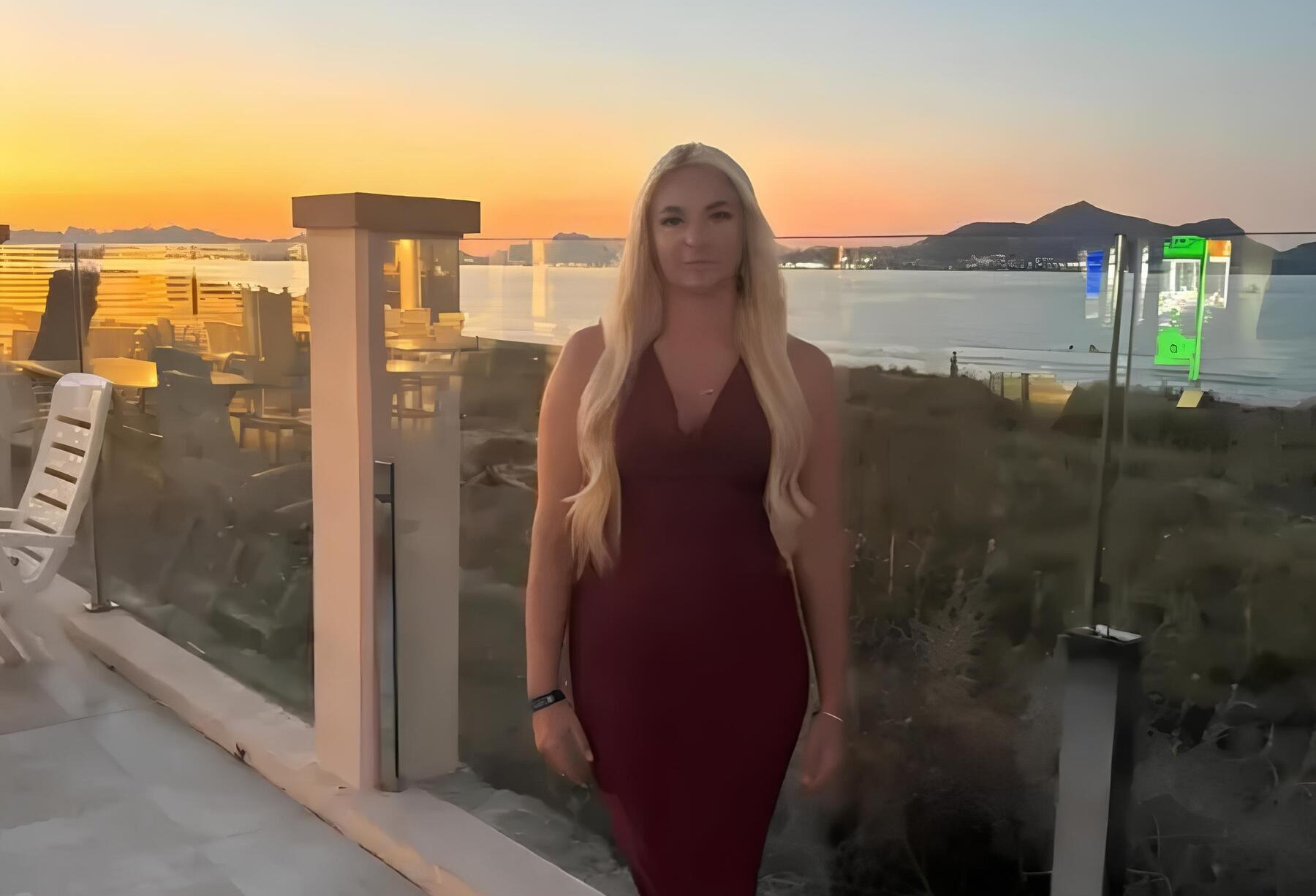 Nữ quản giáo 23 tuổi trả giá vì tư tình với tù nhân nam