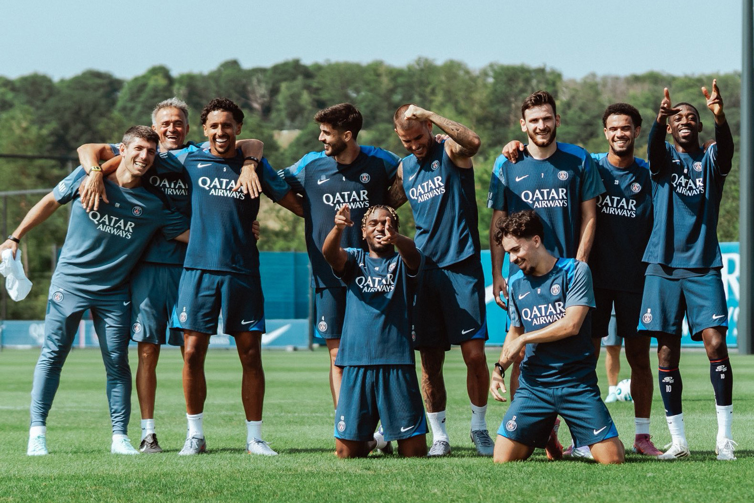 PSG tap luyen.jpg