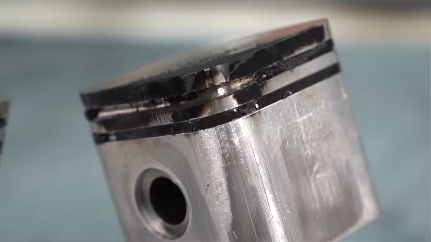 square cylinder lada 9.avif