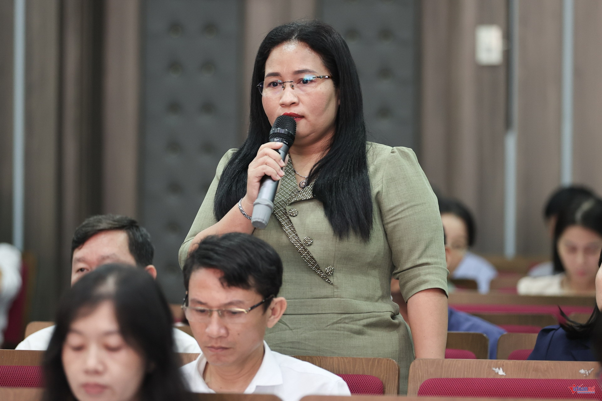 W-10. Bà Chamalea Thi Thuy Khanh Hoa.jpg