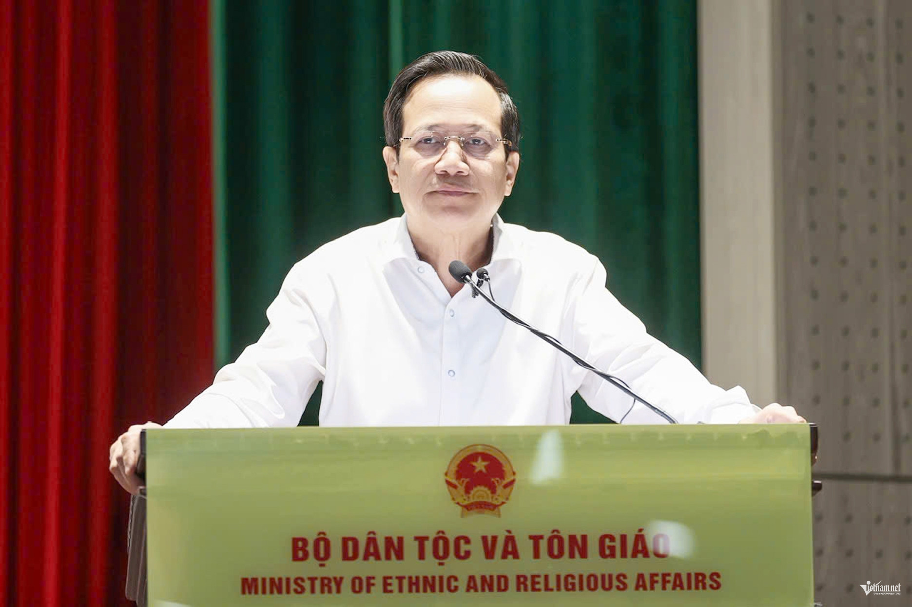 W-Bộ trưởng Dung 12 8.jpg