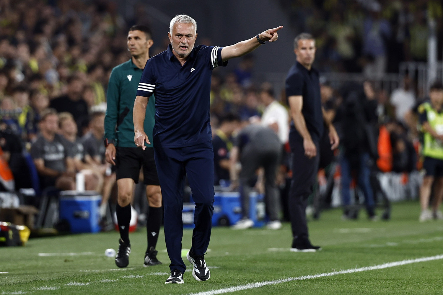 FSK - Mourinho Fenerbahce Feyenoord.jpg