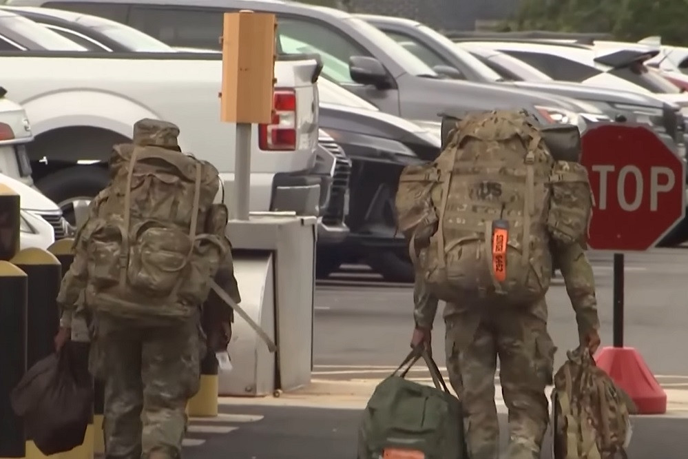 Hình ảnh Vệ binh quốc gia Mỹ xuất hiện ở thủ đô Washington theo lệnh ông Trump