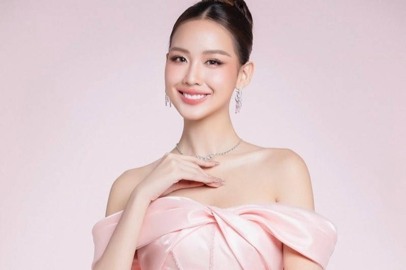 Hoa hậu cao 1,86m thi Miss World, có bố là đại tá