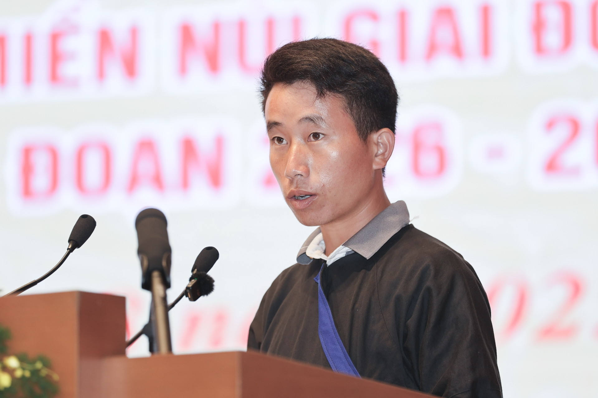 Về Thủ đô dự hội nghị, trưởng bản cứu gần trăm người thoát lũ muốn 'nói hết nỗi lòng bà con'