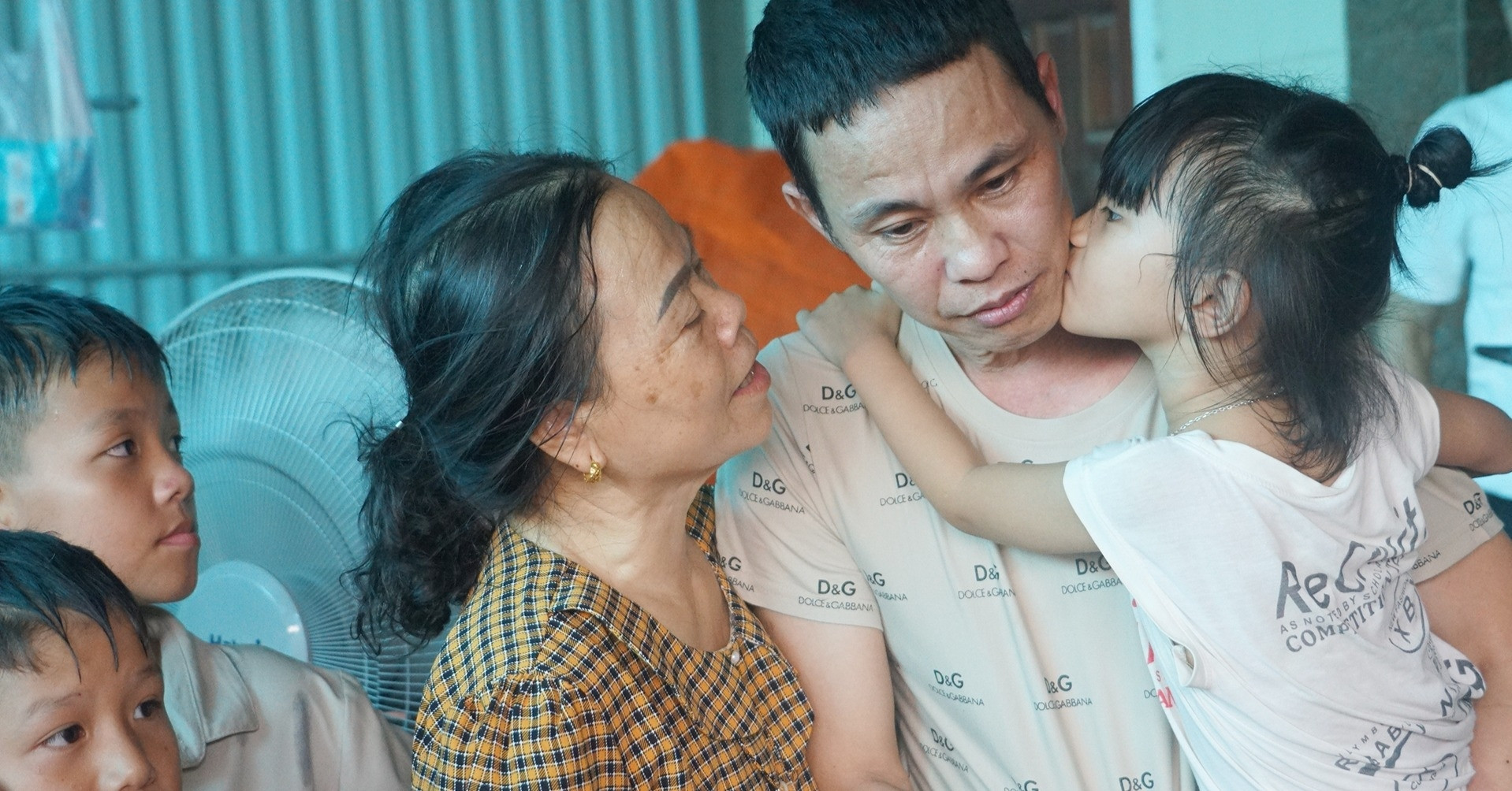 Vụ gà lôi trắng: Tâm sự của bị cáo Thái Khắc Thành ngay khi đặt chân về nhà