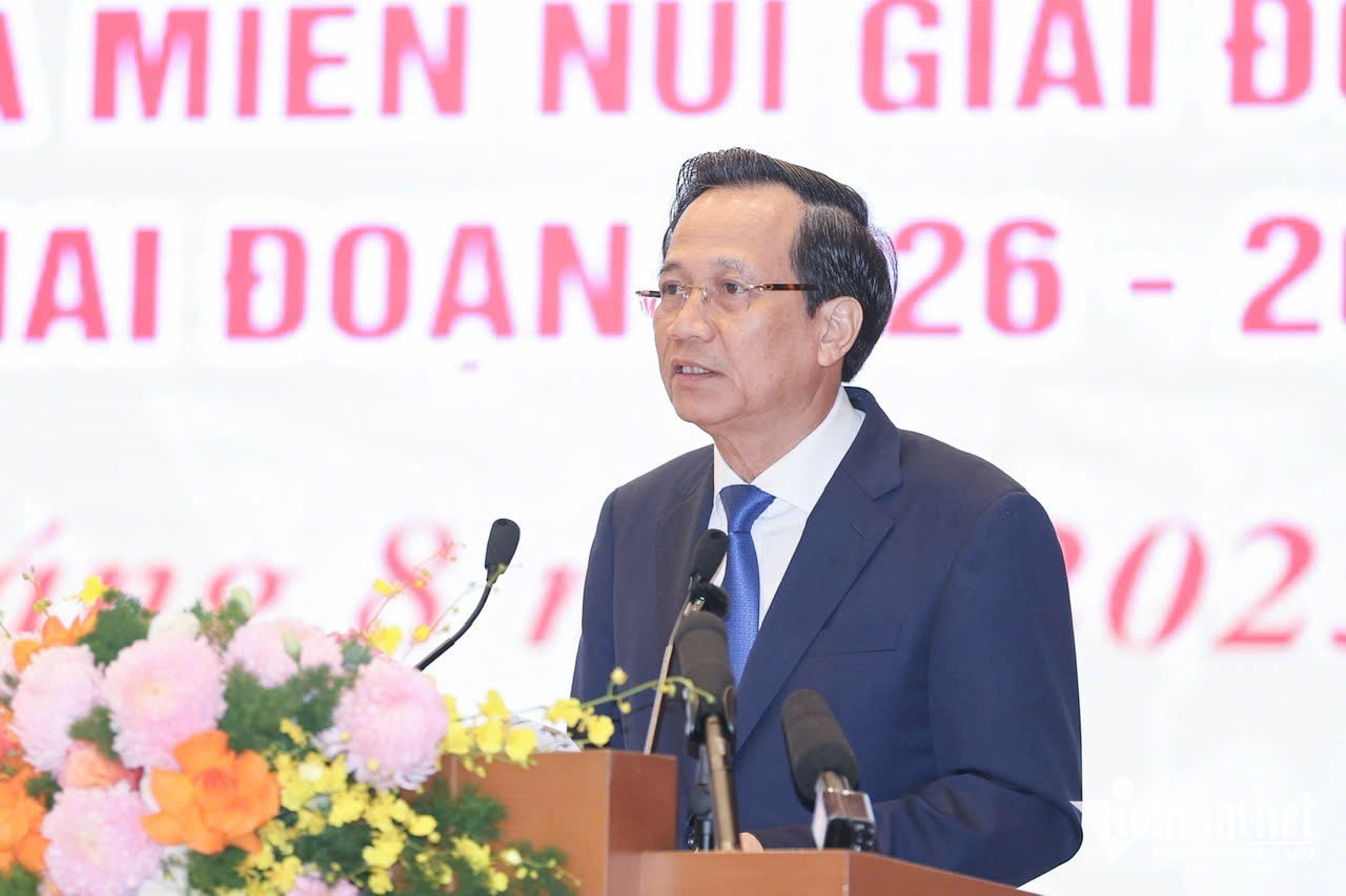 W-Bo truong Dao Ngoc Dung chuan.jpg