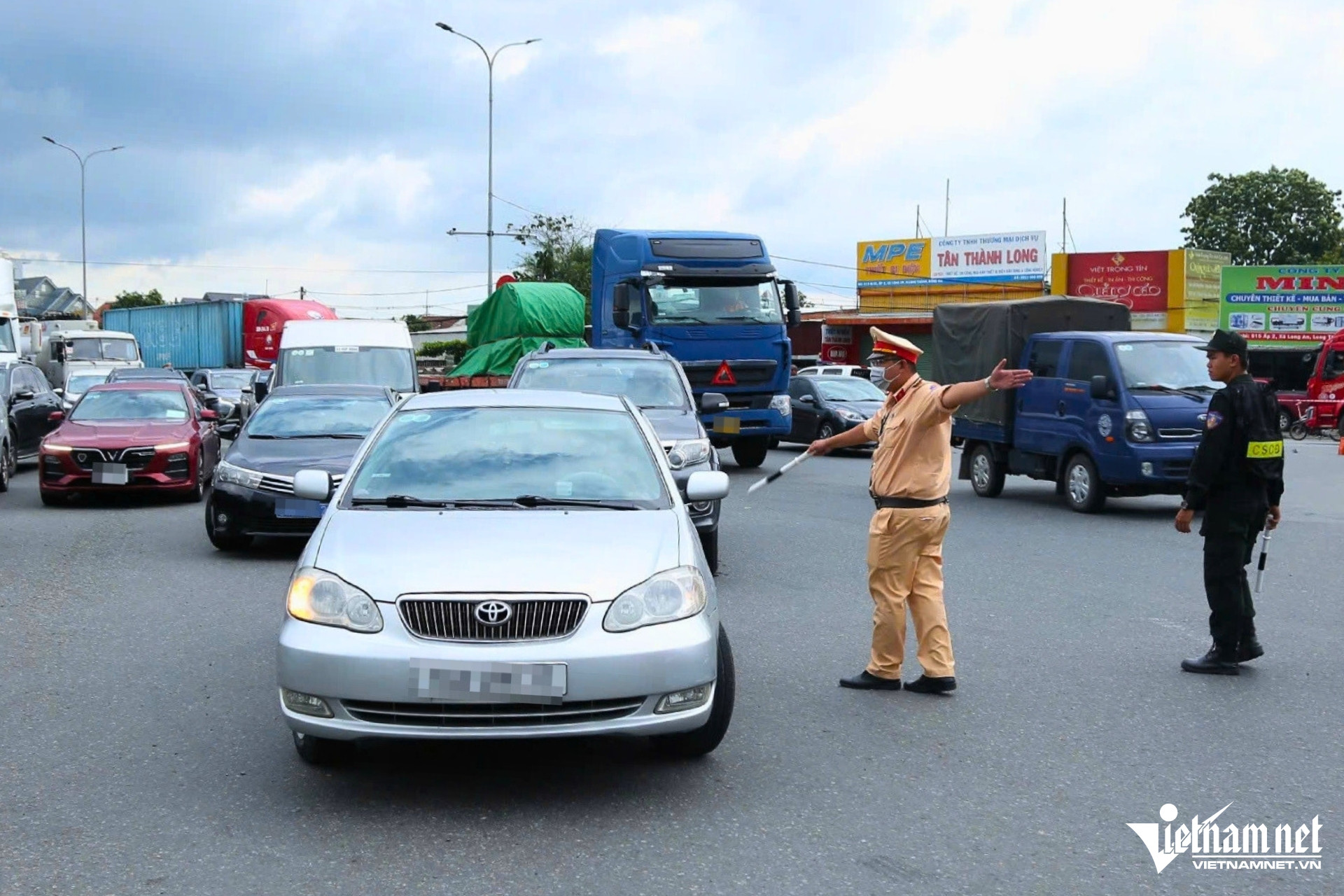 W-cao toc long thanh7.jpg