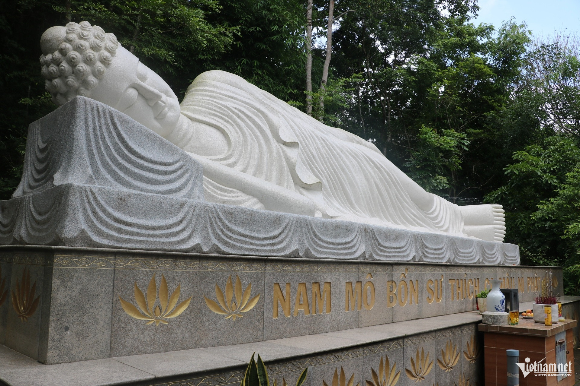 W-chùa Linh Sơn Bửu Thiền trên núi thị vải 8.JPG.jpg