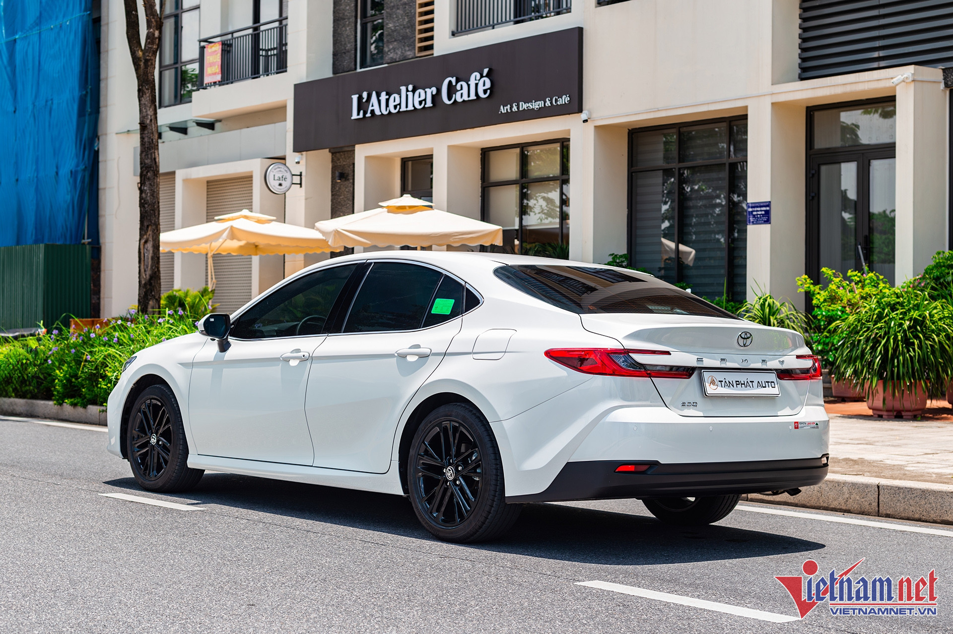 W-toyota camry 19.jpg
