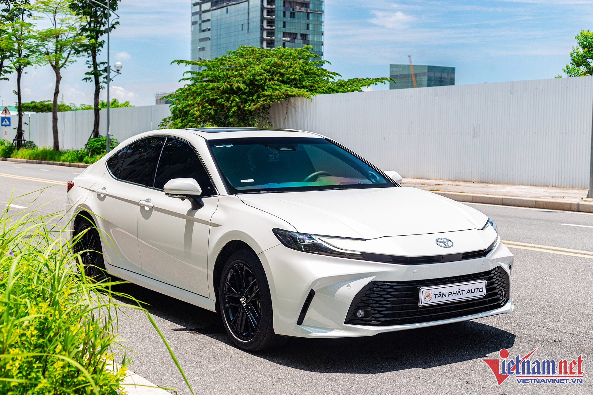 W-toyota camry 3.jpg