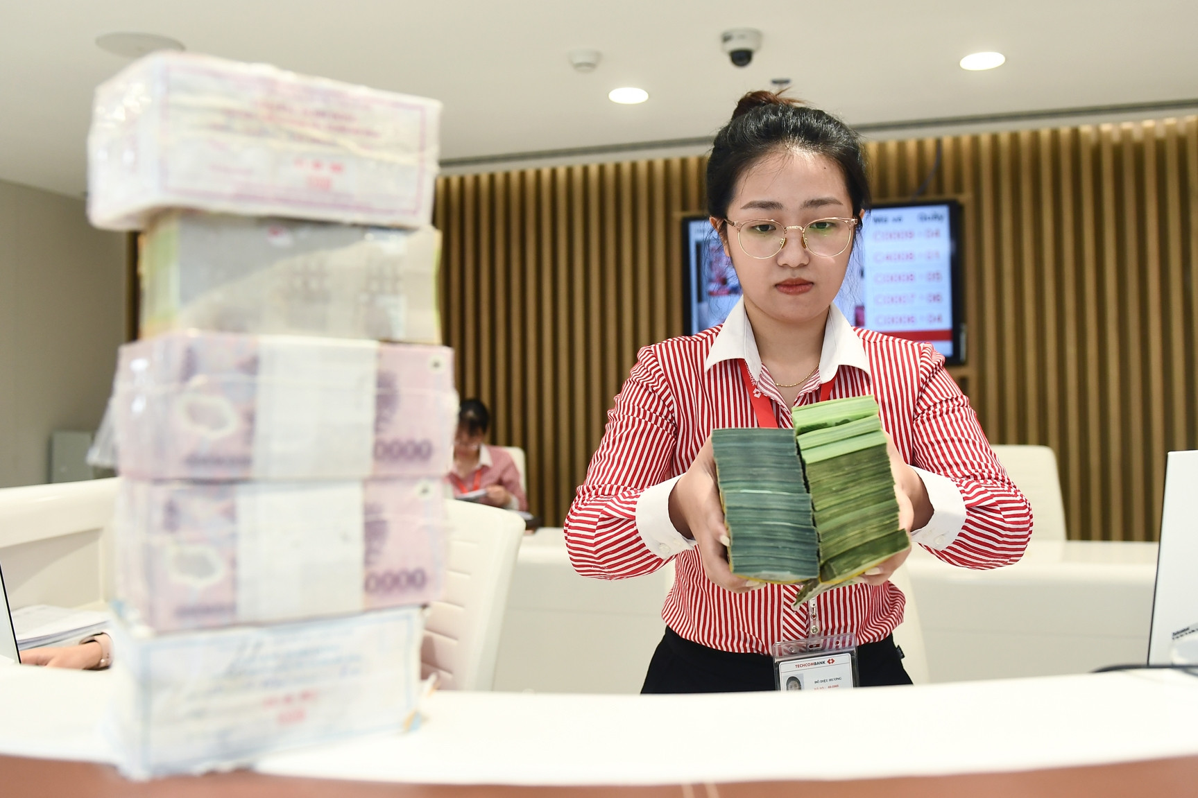 Lãi suất ngân hàng hôm nay 14/8/2025: Cộng thêm lãi suất cho khoản gửi mới đủ điều kiện